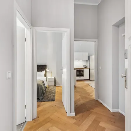 Apartment Comfy 2 Bedroom Charlottenburg